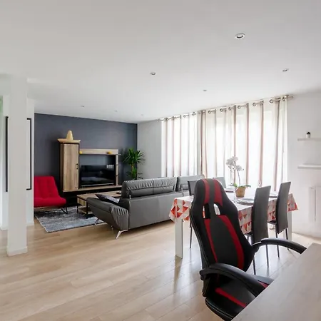 Manerig : T3 Lumineux Et Chaleureux Apartment *
